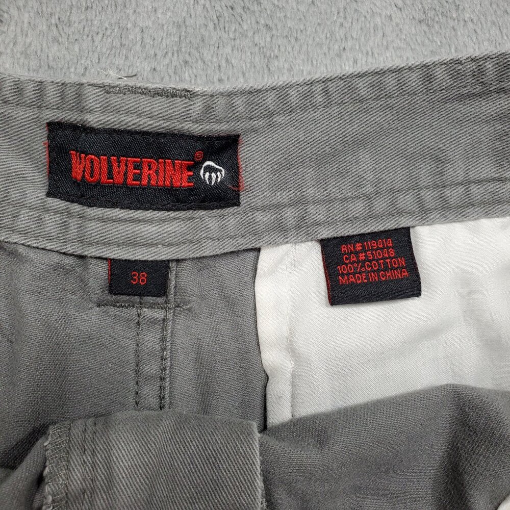 Wolverine Flat Front Dark Wash Cargo Shorts Gray 6 Pockets Men Size 38 - Picture 3 of 11